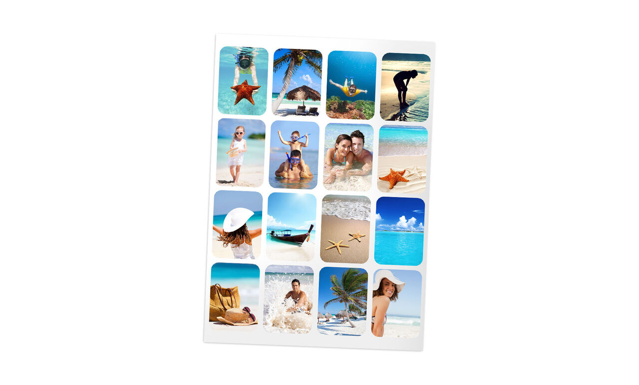 Collage de beaux moments de vacances à la plage, avec des gens heureux et un temps magnifique