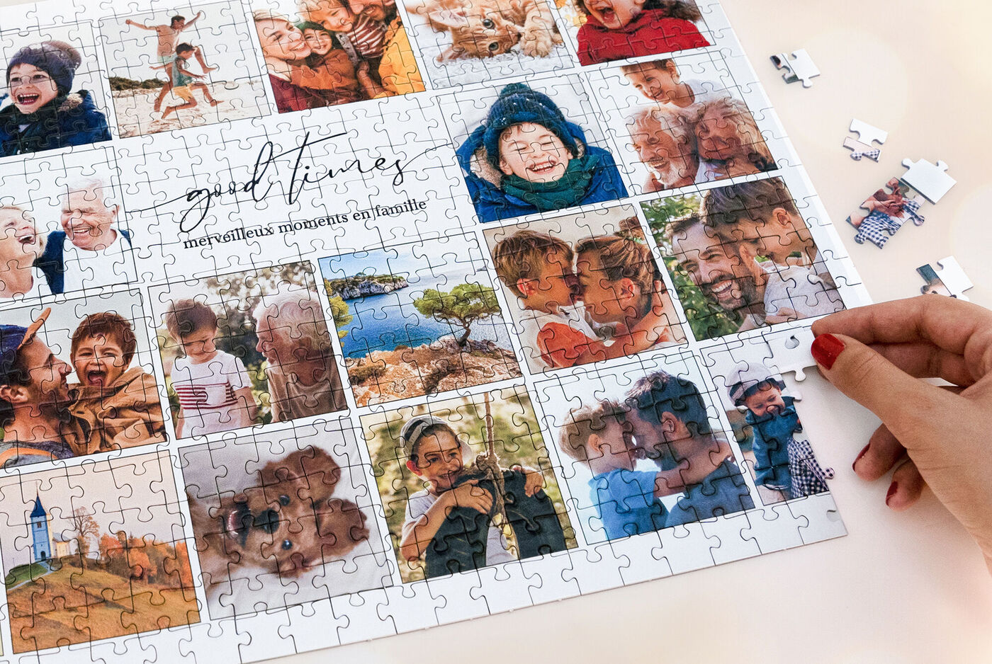 Puzzle personnalisé composé de portraits d’enfants et de souvenirs familiaux